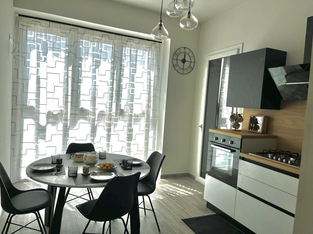 Notti Saracene Rooms ريالمونتي المظهر الخارجي الصورة